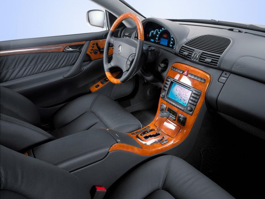  Mercedes-Benz CL600 2002 года  (фото 6 из 19)